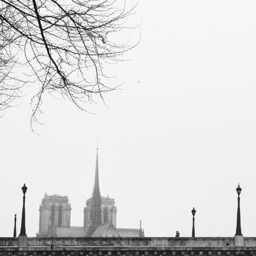 Silhouette sur fond sacrÃ©
